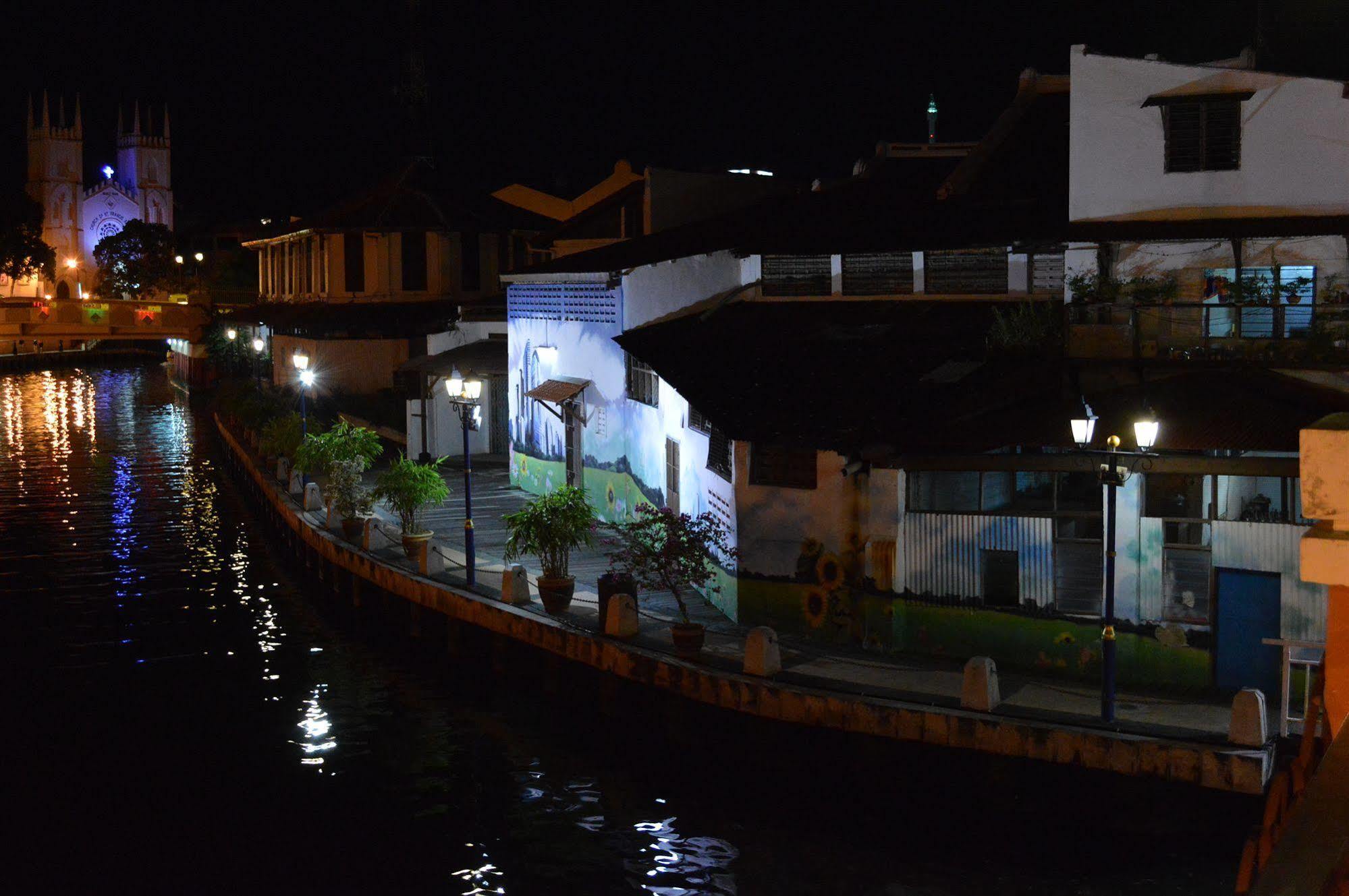 Jawa Street Townstay Malacca Екстер'єр фото